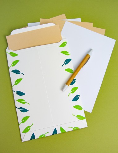 Enveloppe d'expédition cartonnée