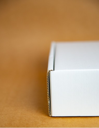 Two-piece box FEFCO 427 Expedition

